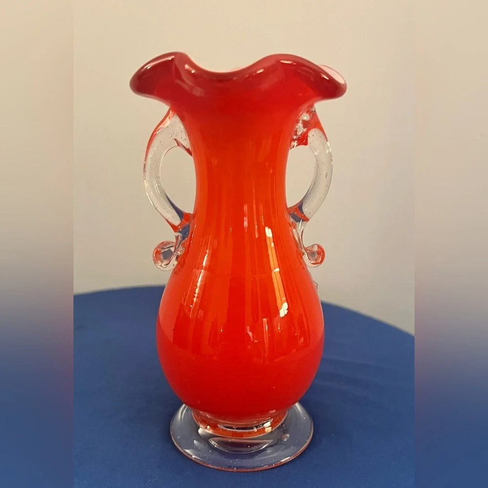 Vintage Handblown Art Glass Vase Flower Reddish Orange  6”T - Picture 3 of 7
